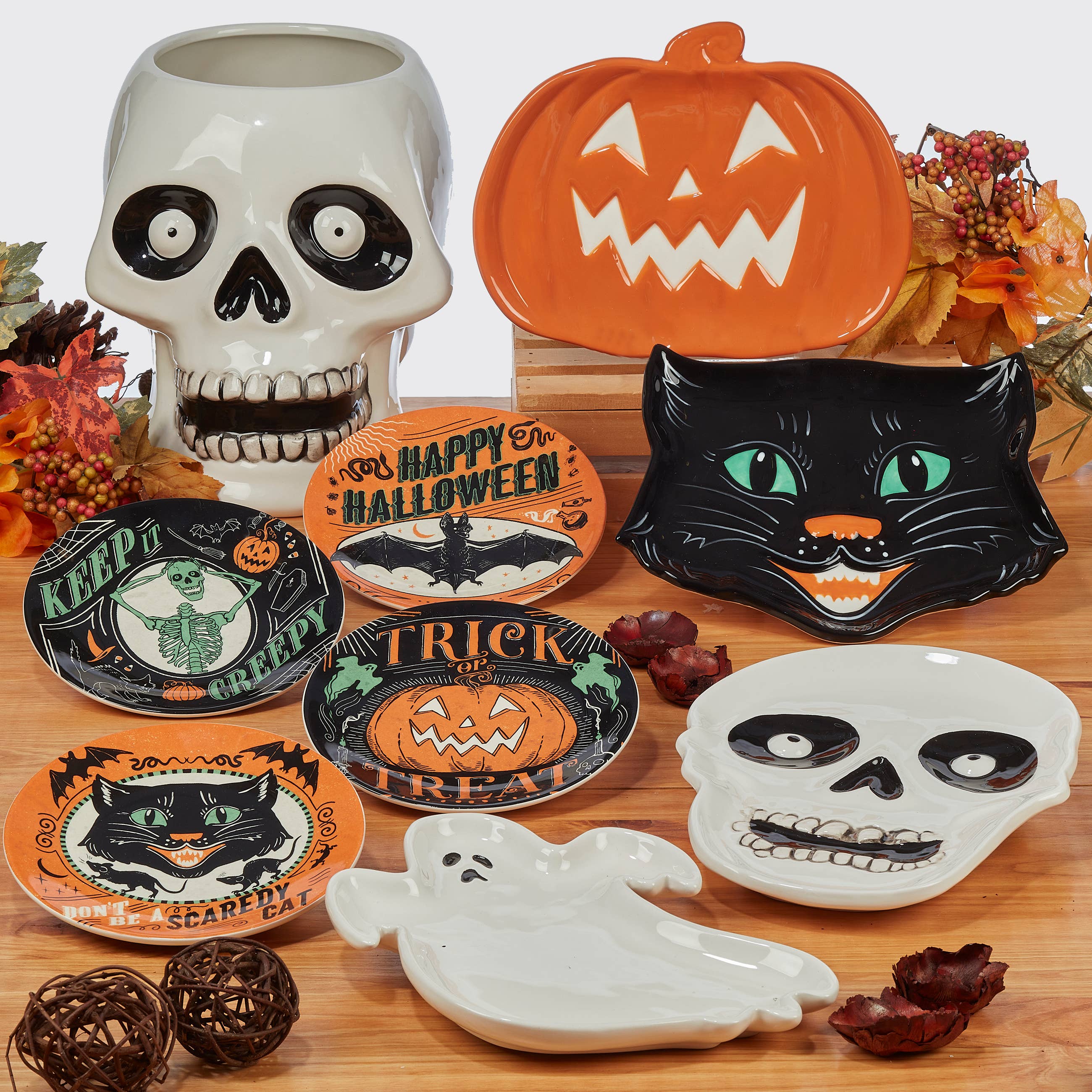 Scaredy Cat Halloween Canape Plate Round 6" asst.