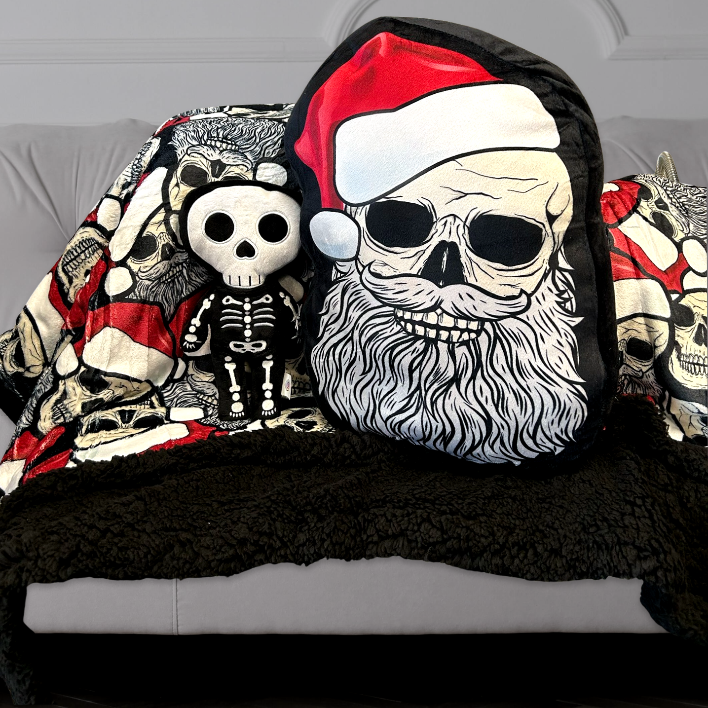 Spooky Christmas Plush Blanket - Santa Skeleton