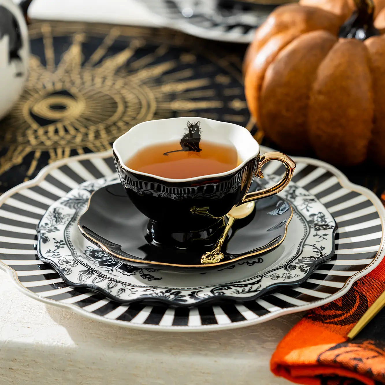 Black Cat Black Gold 7.5oz Tea Cup and Saucer