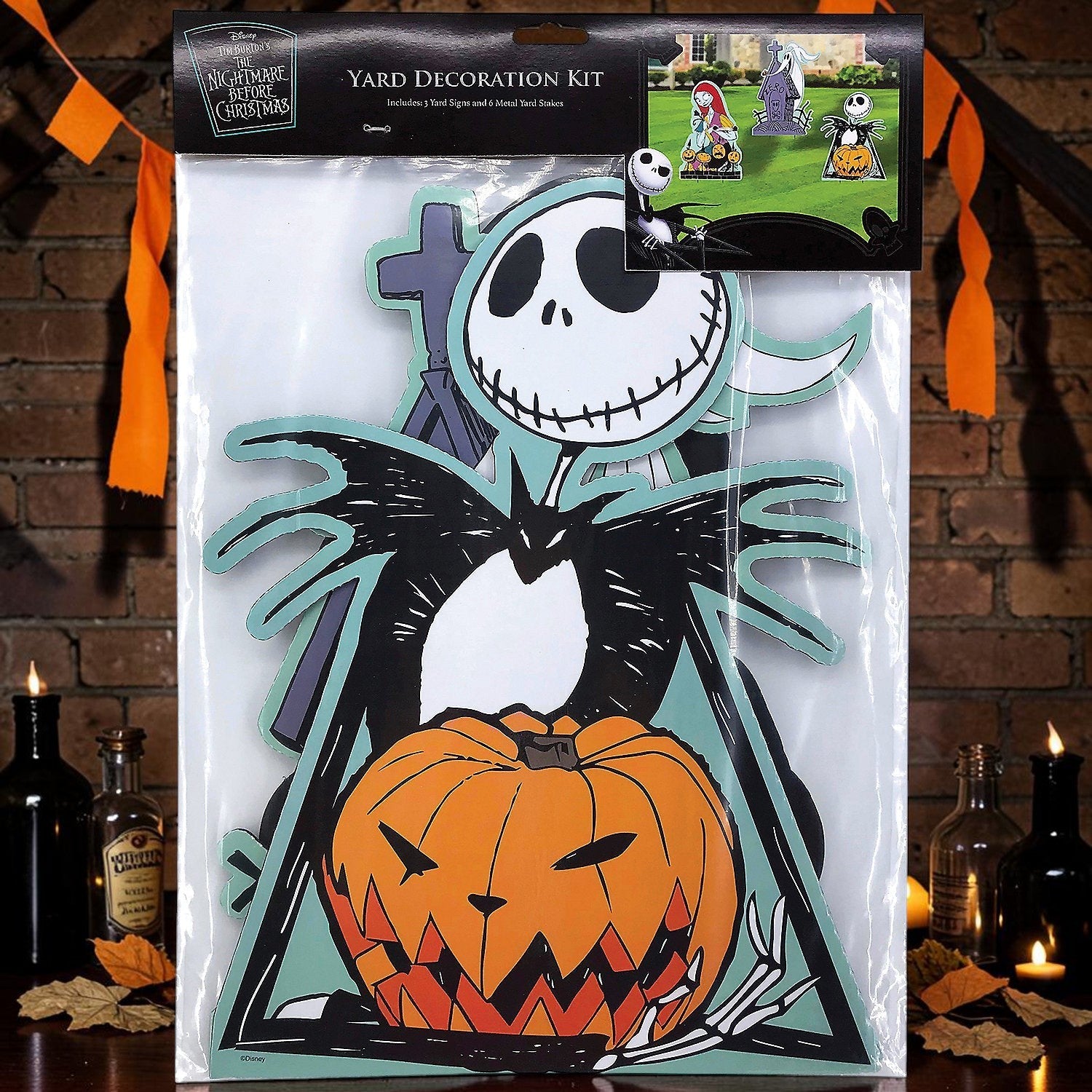 Halloween-Emporium Nightmare Before Christmas yard decoration kit featuring Jack Skellington with a jack-o-lantern.