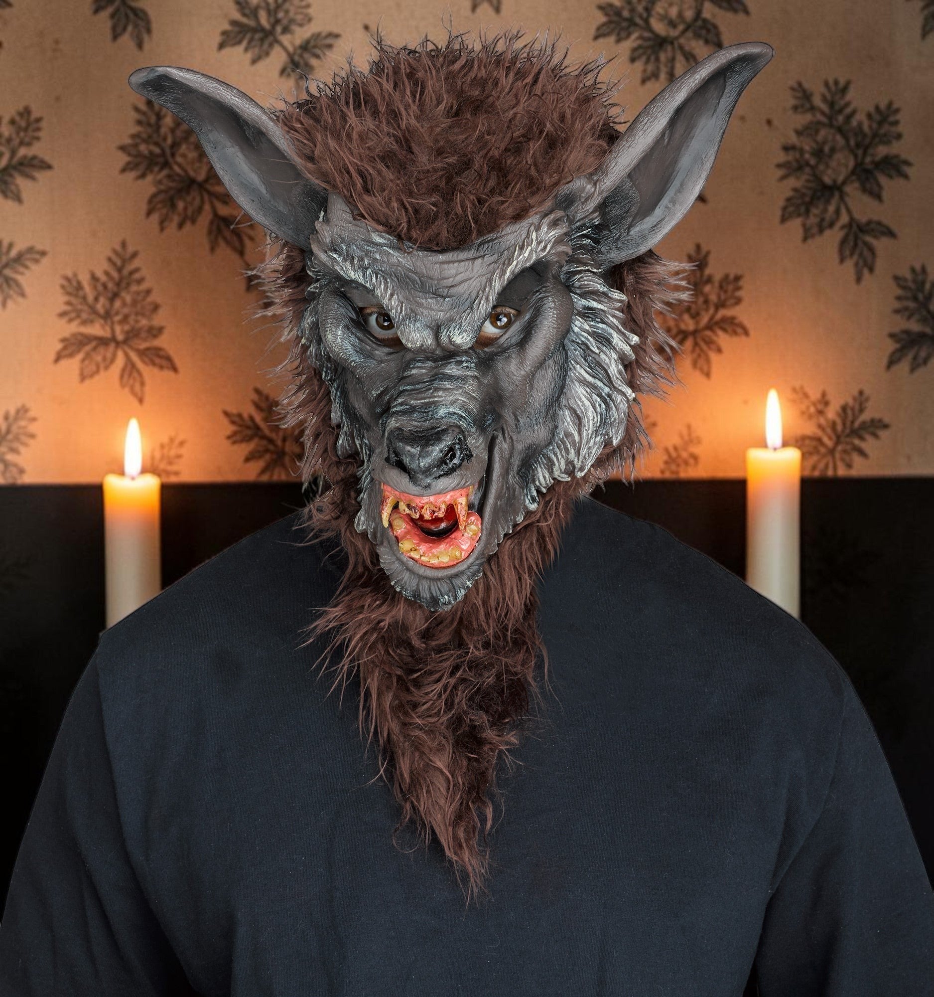 Halloween-Emporium realistic werewolf mask with brown synthetic fur, sculpted grey facial features, and bared teeth.