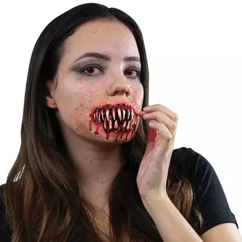 Nightmare Fangs Latex SFX Appliance