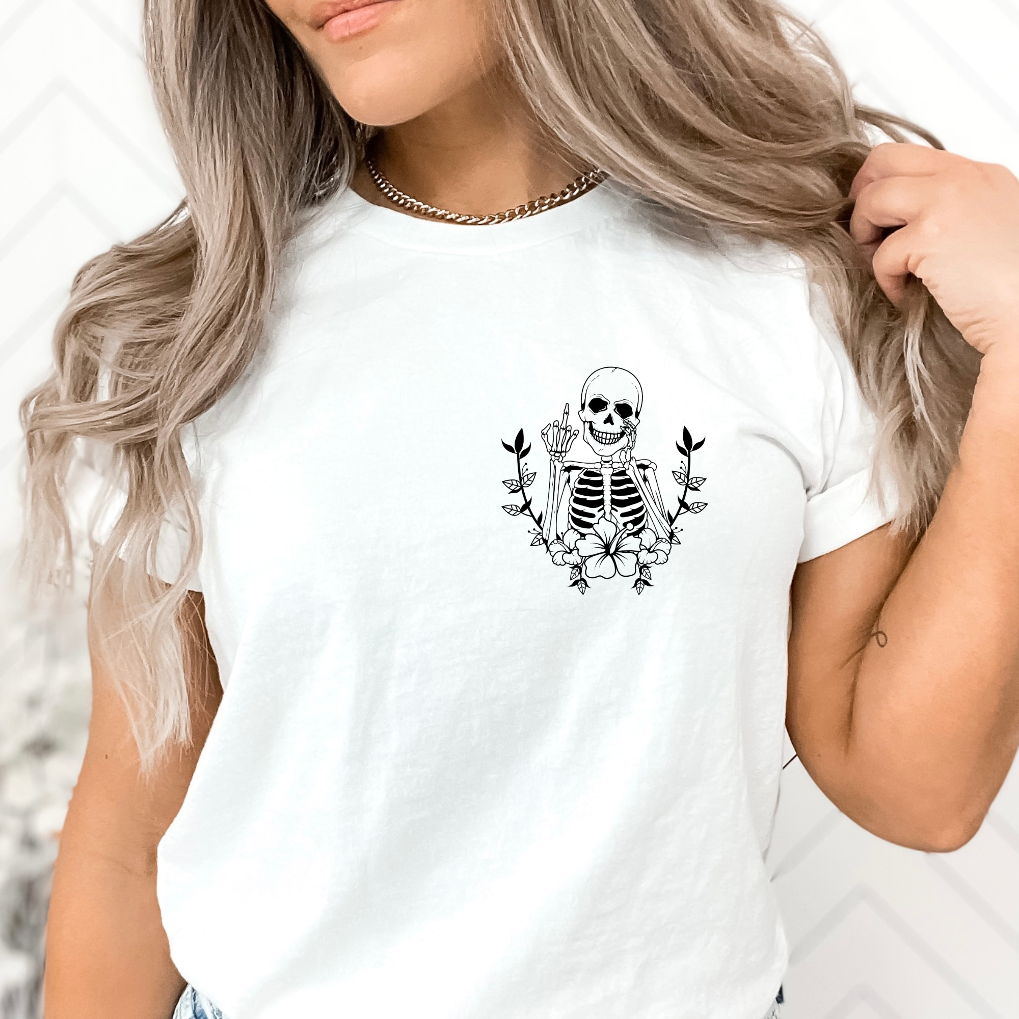 Funny Skull Adult Short Sleeve Shirt
